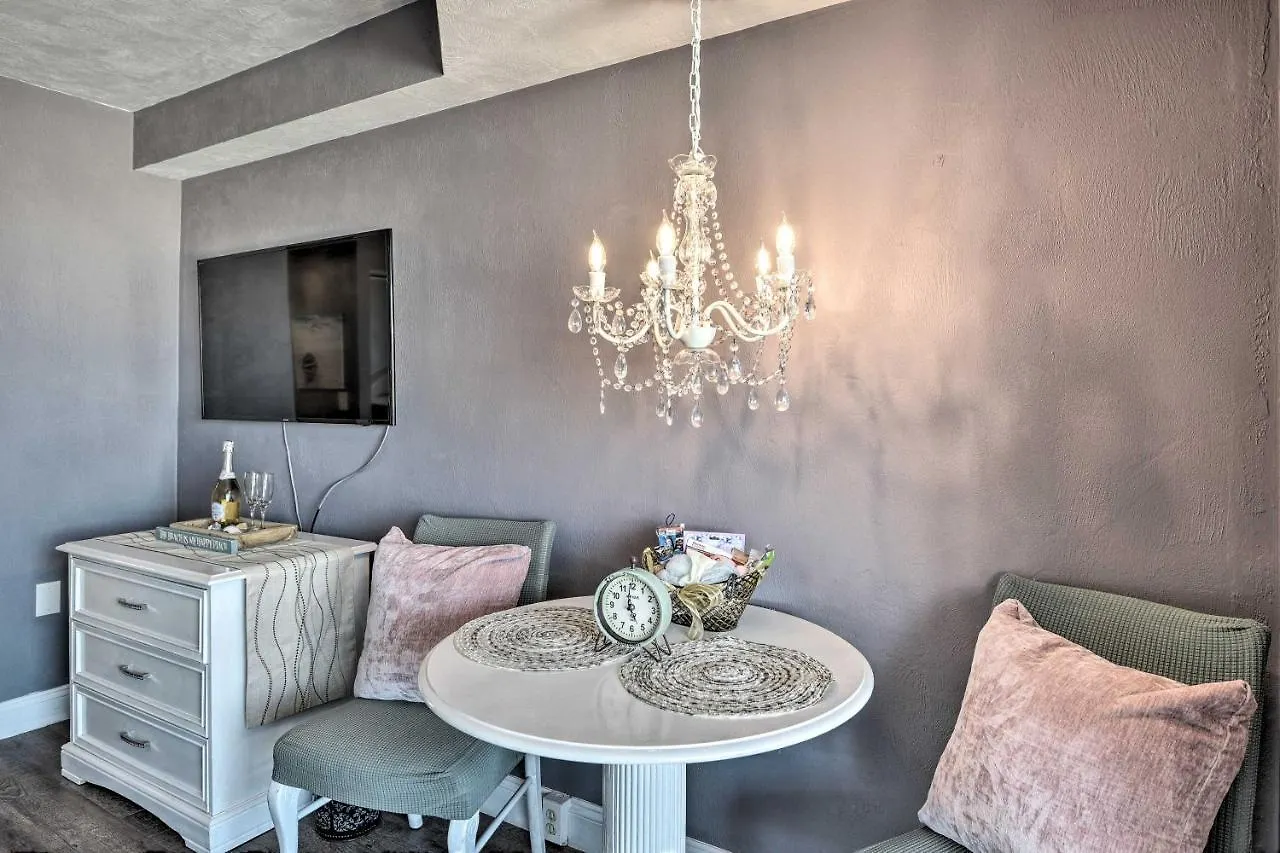 Dreamy Daytona Studio With Beach Access! Daytona Beach